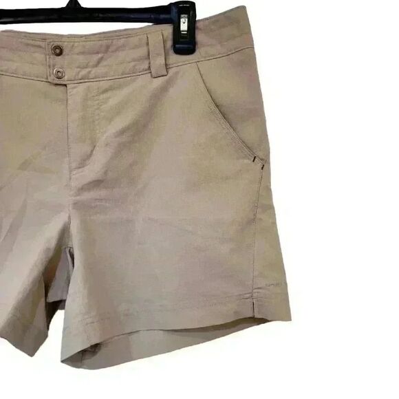 Columbia Women's Tan Poly Shorts w Pockets - Picture 3 of 12
